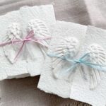 Glückwunschkarten "Engelsflügel" zur Geburt aus handgeschöpftem Papier mit Engelsflügeln