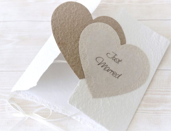 Handgemachte und personalisierbare Glückwunschkarte zur Hochzeit
